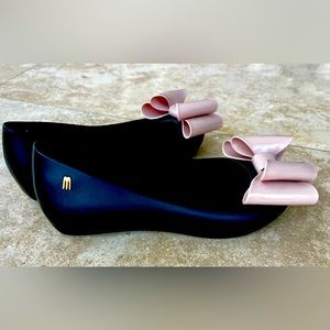 Melissa Authentic Bow Flats Size 6 US.  37 UK